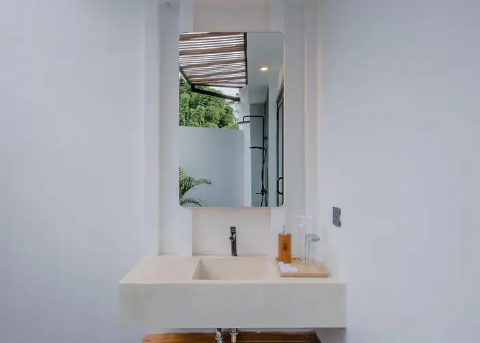 ヴィラ Casa Tropicalia - 2br Private In ウルワツ