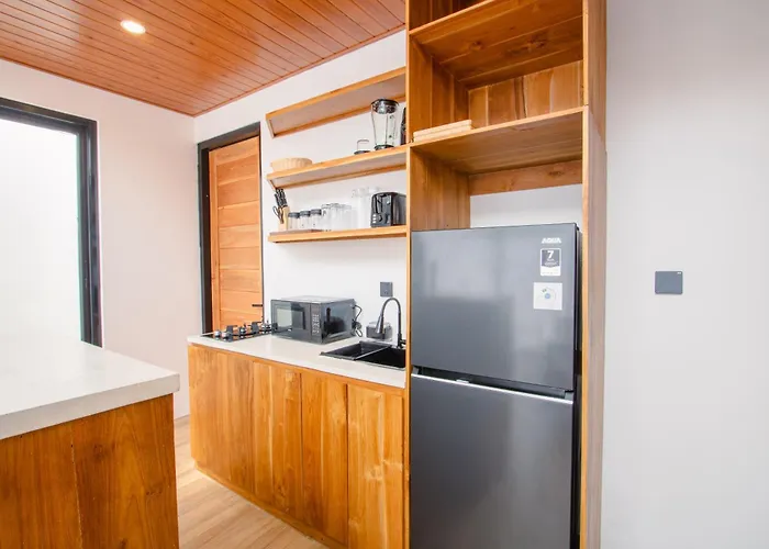 Casa Tropicalia - 2br Private In